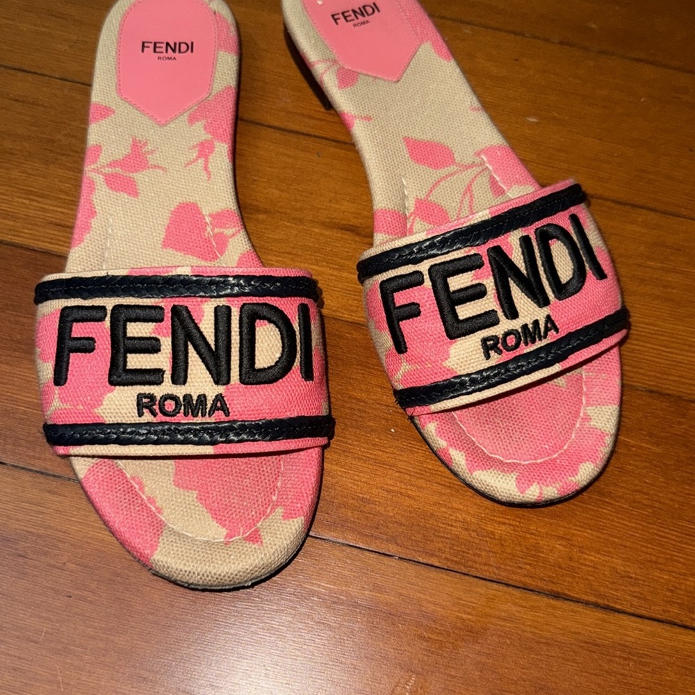 Fendi Pink and Beige Floral Slide Sandals